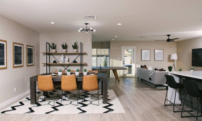 Park Scottsdale One House | Spacious Elegant Rental in Old Town - Hot Tub+Pool