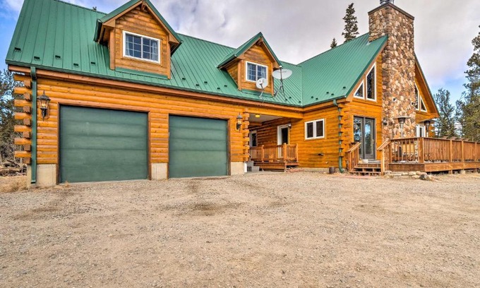 Warm Springs House | Spacious Fairplay Cabin with Deck and Dry Sauna!