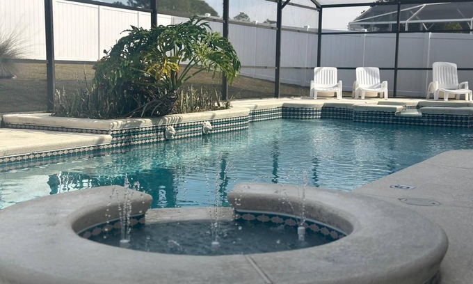 Lindfields Villa | Spacious Five Bed Holiday Home