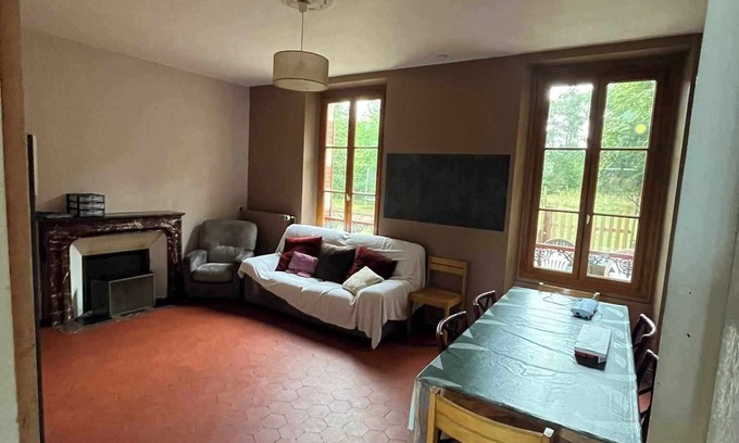 Saint-Jean-Froidmentel House | Spacious, welcoming home just 1h45 from Paris,
