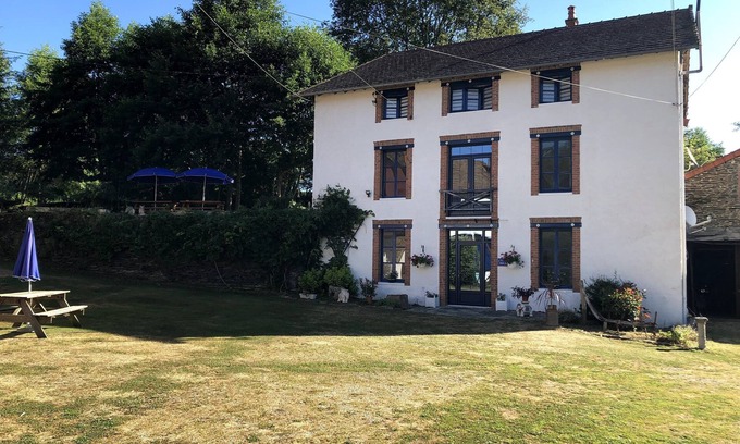 Moutier-Malcard House | Spacious Gite -great for families, set in the beautiful Creuse France