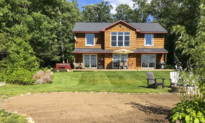 Hillman House | Spacious Hillman Home on Long Lake w/ Dock & Beach