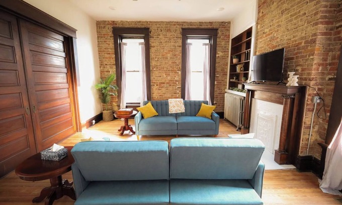 Bowling Green Apartment | Spacious, Historical Condo NEXT DOOR to WKU Campus