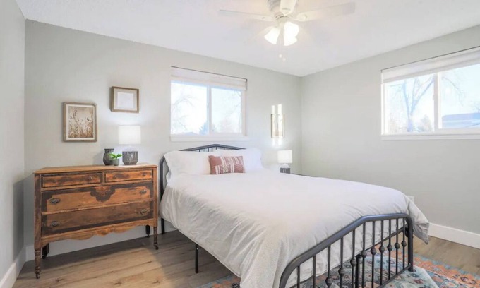 Loveland House | Spacious Home in the Heart of Loveland! Pet Friendly