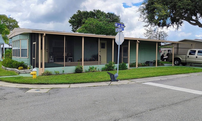 Oldsmar House | Spacious Home near Everything in charming Oldsmar