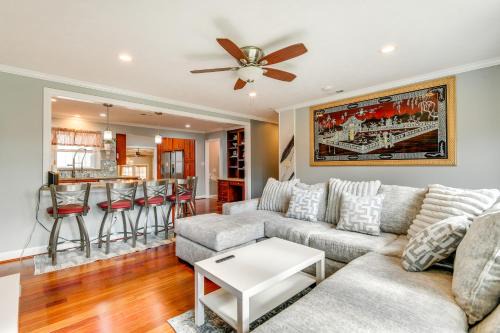 Severn House | Spacious Home with Tranquil Patio about 29 Mi to DC!