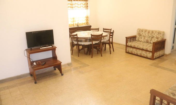 Kollupitiya House | Spacious House in Kollupitiya