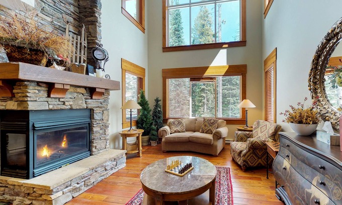 Snow Pine Estates House | Spacious luxury home w/private hot tub, ski-in/ski-out access, dog friendly