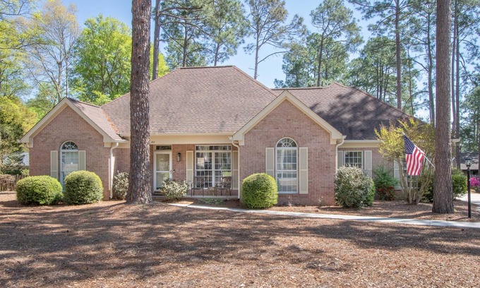Pinehurst House | Spacious, modern, comfortable & 0.6 miles to everything in the Historic Village.