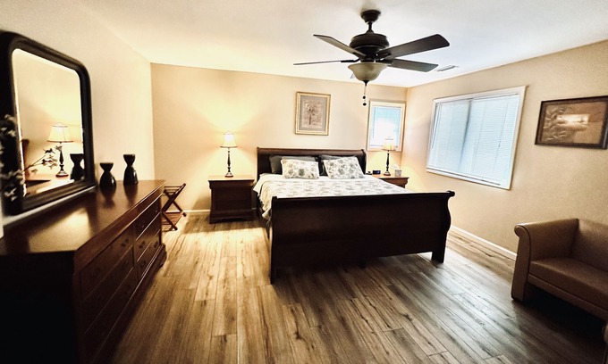 Mount Mourne Apartment | Spacious & Modern with Workspace - A+ Location!