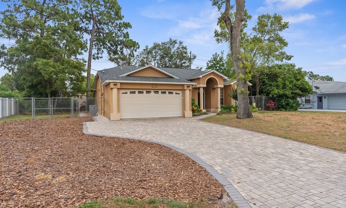 Spring Hill House | Spacious pet friendly home offers everything you need for a relaxing stay.