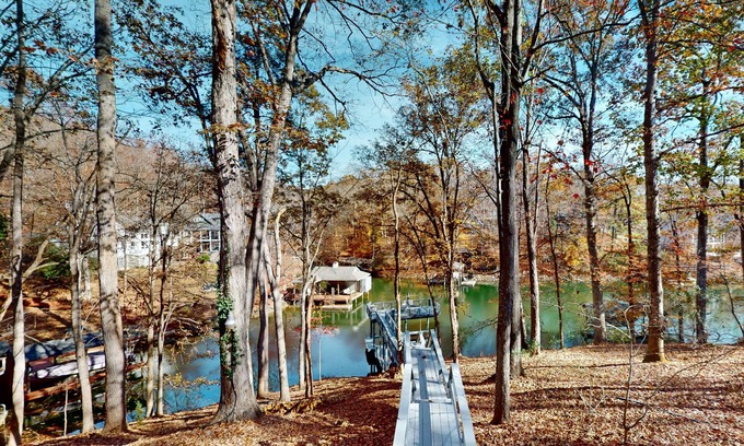 High Point House | Spacious pet friendly house w/hot tub, kayaks, air hockey, deck & patio