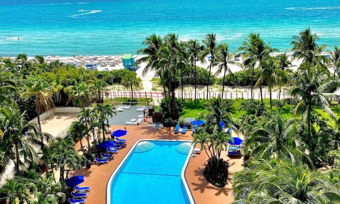 Mid Beach Hotel | Spacious Rooms w/Pool & Beach Access | Resort Amenities, Valet Parking | 3 Units