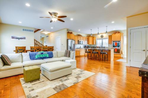 Northeast South Bend House | Spacious South Bend Home - Walk to Notre Dame!
