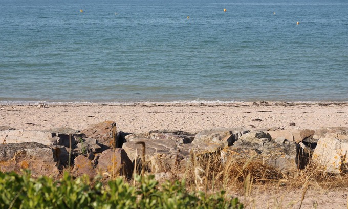 Bernieres-sur-Mer Apartment | SPACIOUS STUDIO SUPERB SEA VIEW ON JUNO BEACH
