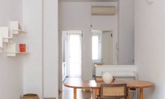 Fiera Apartment | Spacious Studio in Residential Area – MirablePM