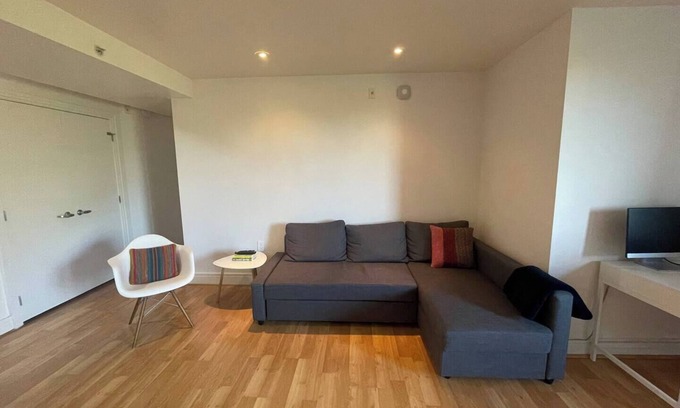 Capitol Hill Apartment | Spacious studio in Southwest by Wharf, National Mall, museums w/workspace