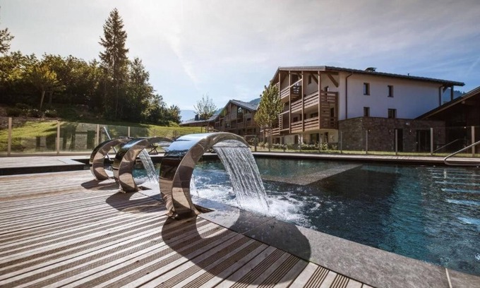 Megeve Apartment | Spacious T3 with terrace in 4* residence with spa, pool, fitness room