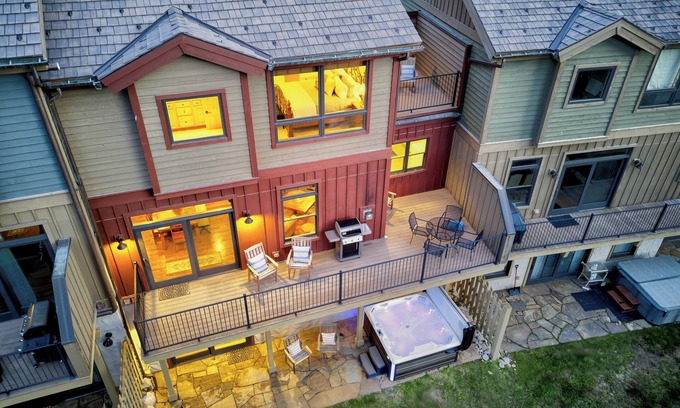 Eagle-Vail House | Spacious Townhome w/Private Spa - Just Minutes from Vail and Beaver Creek!