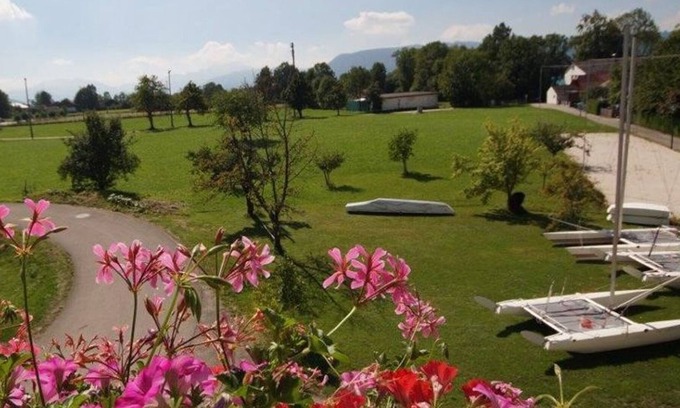 Weyregg am Attersee Cottage | Sparer Seeblick 21 - Gasthof zur Landeroith GmbH
