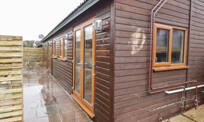 Icklesham House | Sparrows Den Lodge