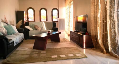 Spata-Artemida Villa | Spata sunrise house