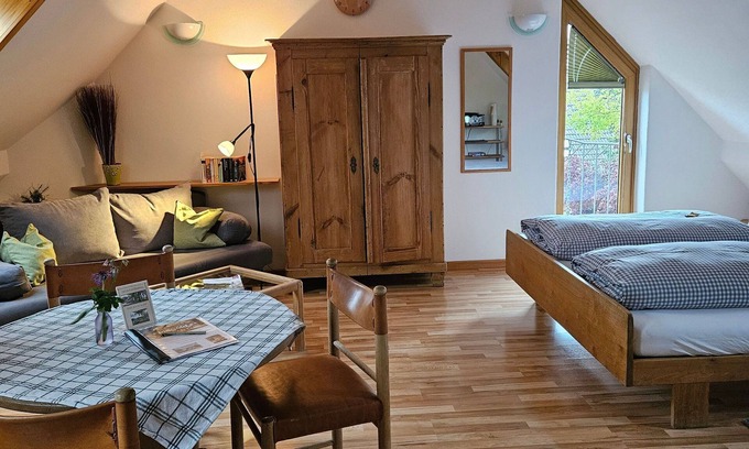 Graefenberg Apartment | Spatzennest - Genusshof Pingold