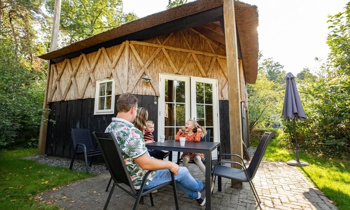 Norg House | Special overnight stays in one of our Drentse Hooikiepen