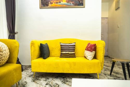 Ikotun Apartment | Spectacular 3/4-Bed-Apt With 24hrs Power And FAST Wi-Fi
