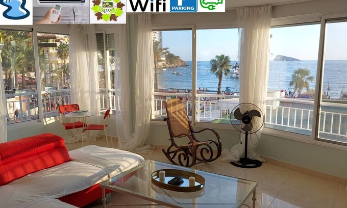 Benidorm House | Spectacular 5 Stars front the beach Unforgettable sunsets listening to the waves