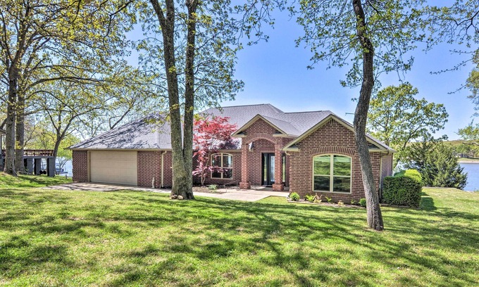 Cleora House | Spectacular Duck Creek Waterfront Retreat w/Dock!