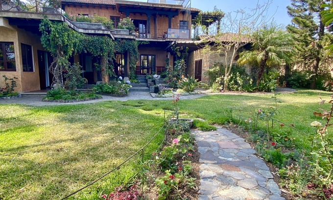 Ciudad Vieja Villa | Spectacular Mountainside Villa Near Antigua
