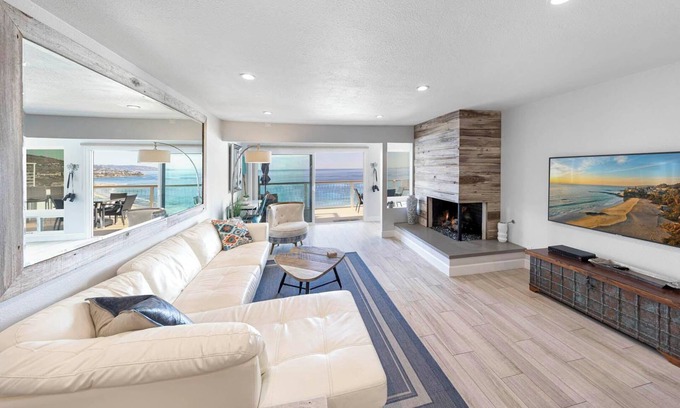 Dana Point Condo | Spectacular Oceanfront - the Best Views in Dana Point !