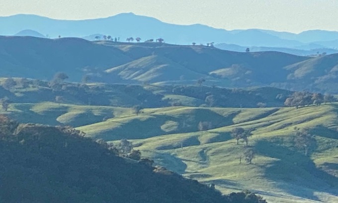 Gobur House | Spectacular views, nature, pet friendly off grid experience