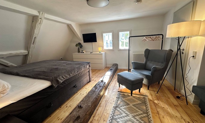 Weimar House | Spend the night in the historic Eckermannhaus - family apartment