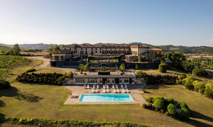 Moncalvo Hotel | Spinerola Hotel Restaurant e Spa Arborea
