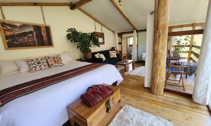 Urubamba Cabin | Spirit Of The River Lodge