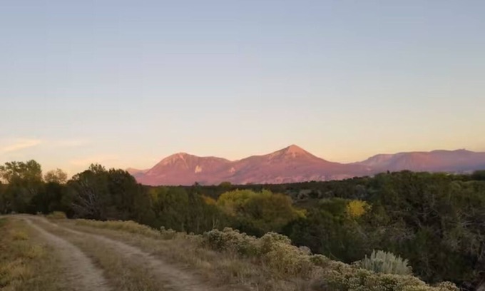 Hotchkiss House | Spirit Ranch a Private Serene Getaway
