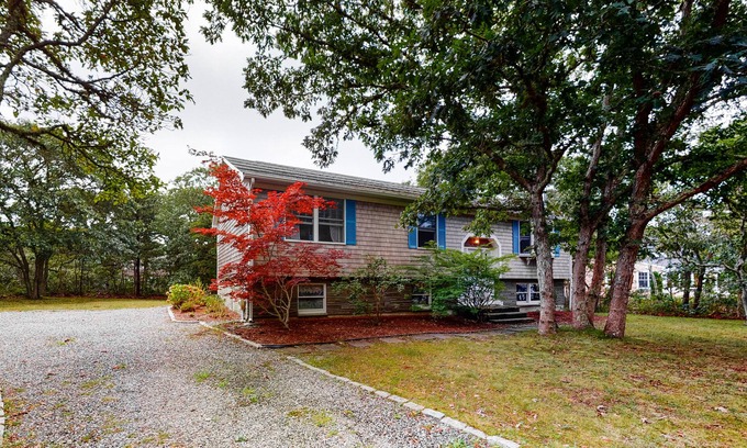 Katama House | Split-Level, Family-Friendly Home w/a Rear Deck, Gas Grill, Free WiFi, & W/D