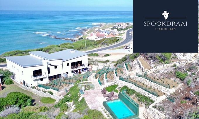 L'Agulhas House | Spookdraai B&B