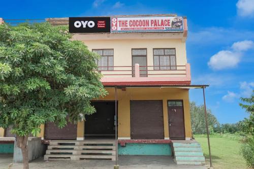 Bharthana Hotel | SPOT ON The Cocoon Palace