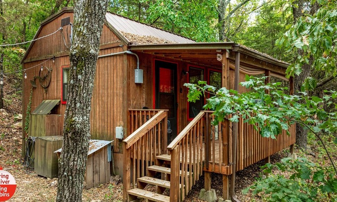 Miami Cabin | Spring River Fishing Cabin #3 Honeymoon Suite