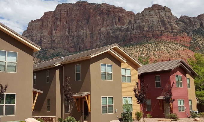Zion National Park South Entrance House | Springdale Townhome 1