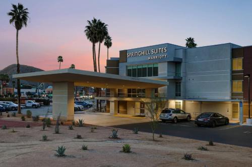 Palm Desert Hotel | SpringHill Suites by Marriott Palm Desert