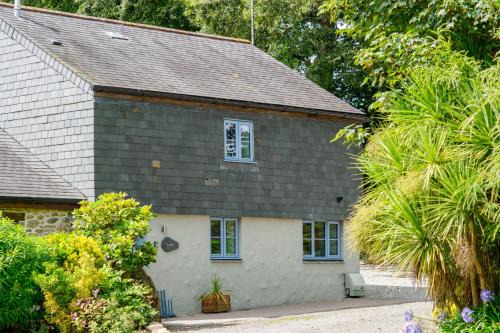 Falmouth House | St Keverne