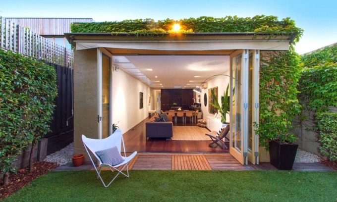 St Kilda House | St Kilda Style - Stunning 3 Bedroom House