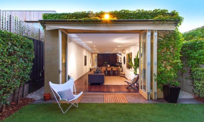 St Kilda House | St Kilda Style - Stunning 3 Bedroom House
