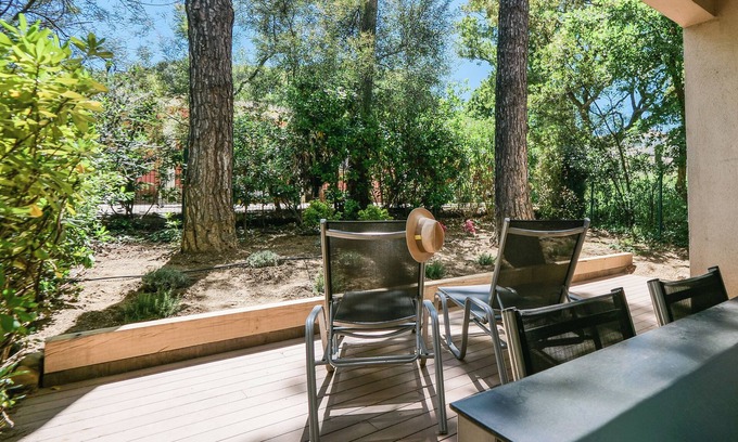 Cote d'Azur- French Riviera Apartment | St Tropez XIX Renovated 2-bedroom apartment with pool and beach 150m away