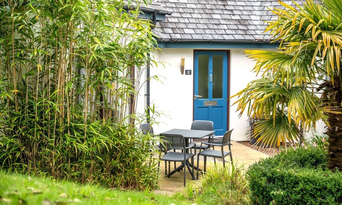 Carnon Downs Cottage | Stables Cottage (pet free)