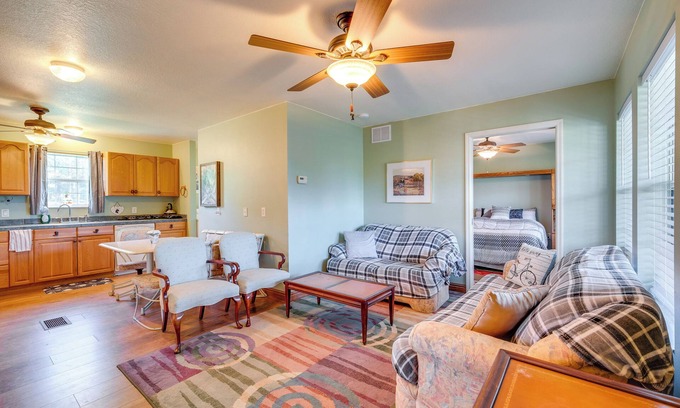 Sugarmill Woods House | Stables & Indoor Pool Access: Lecanto Retreat!